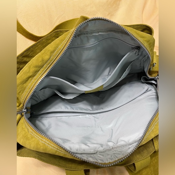 Kipling Carry On/Laptop Bag with Shoulder strap - Picture 9 of 15